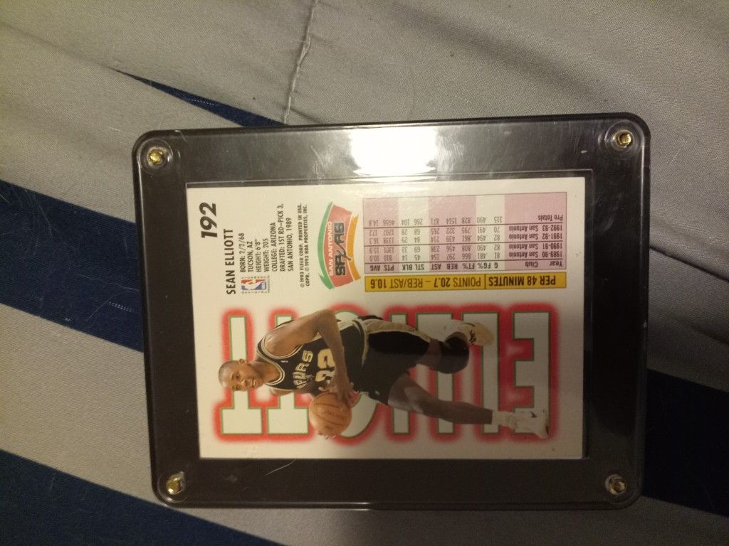 Basketball Card Signed for Sale in San Antonio, TX - OfferUp