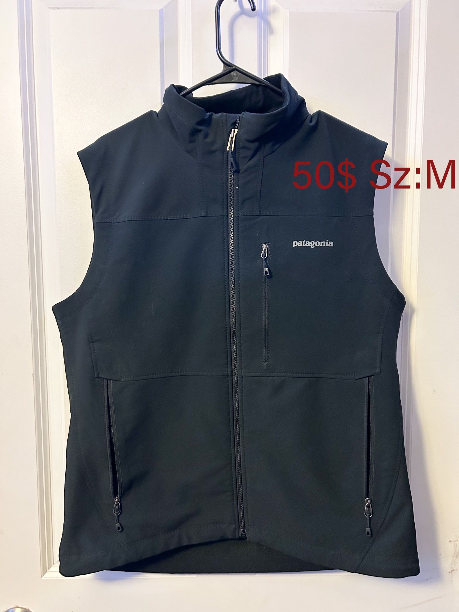 Hoodies, Sweaters, Vest