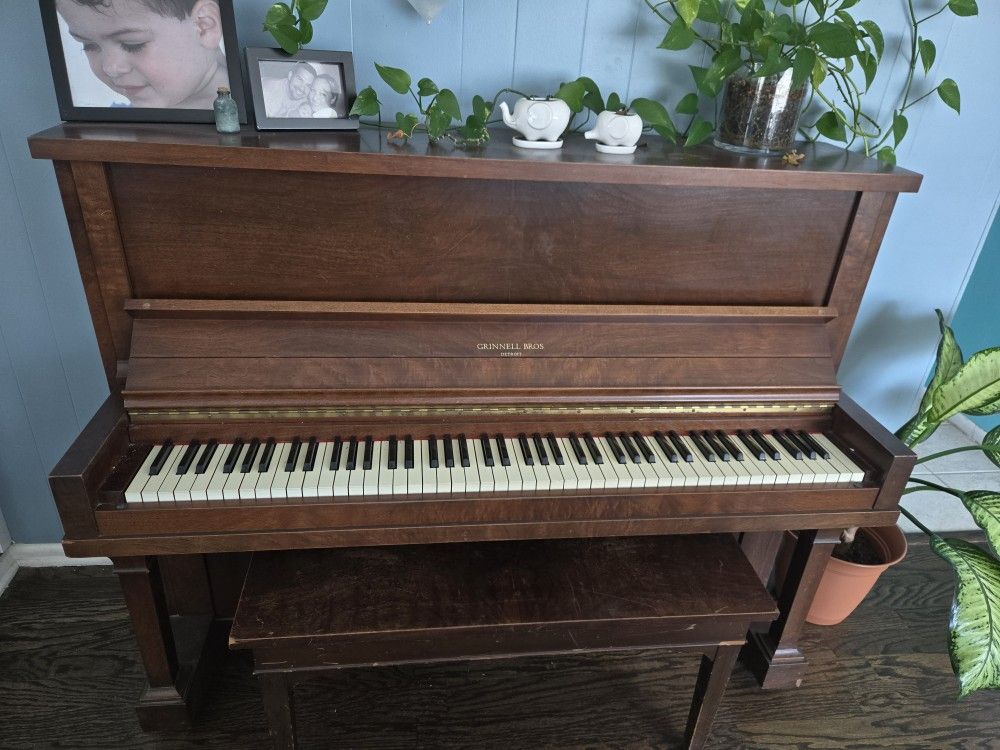 Free Piano