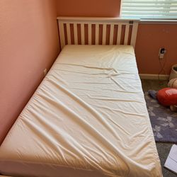 White  Twin Frame  And Mattress 