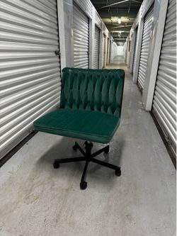 Erommy armless ergonomic office chair