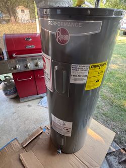 Electric water heater (new)