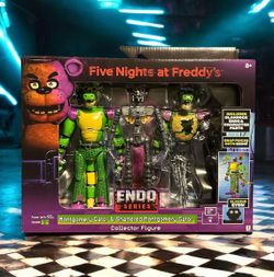 Five Nights at Freddy's Endo Series Montgomery Gator Figure Set
