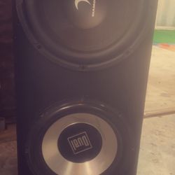 Indash Subwoofer And Amp