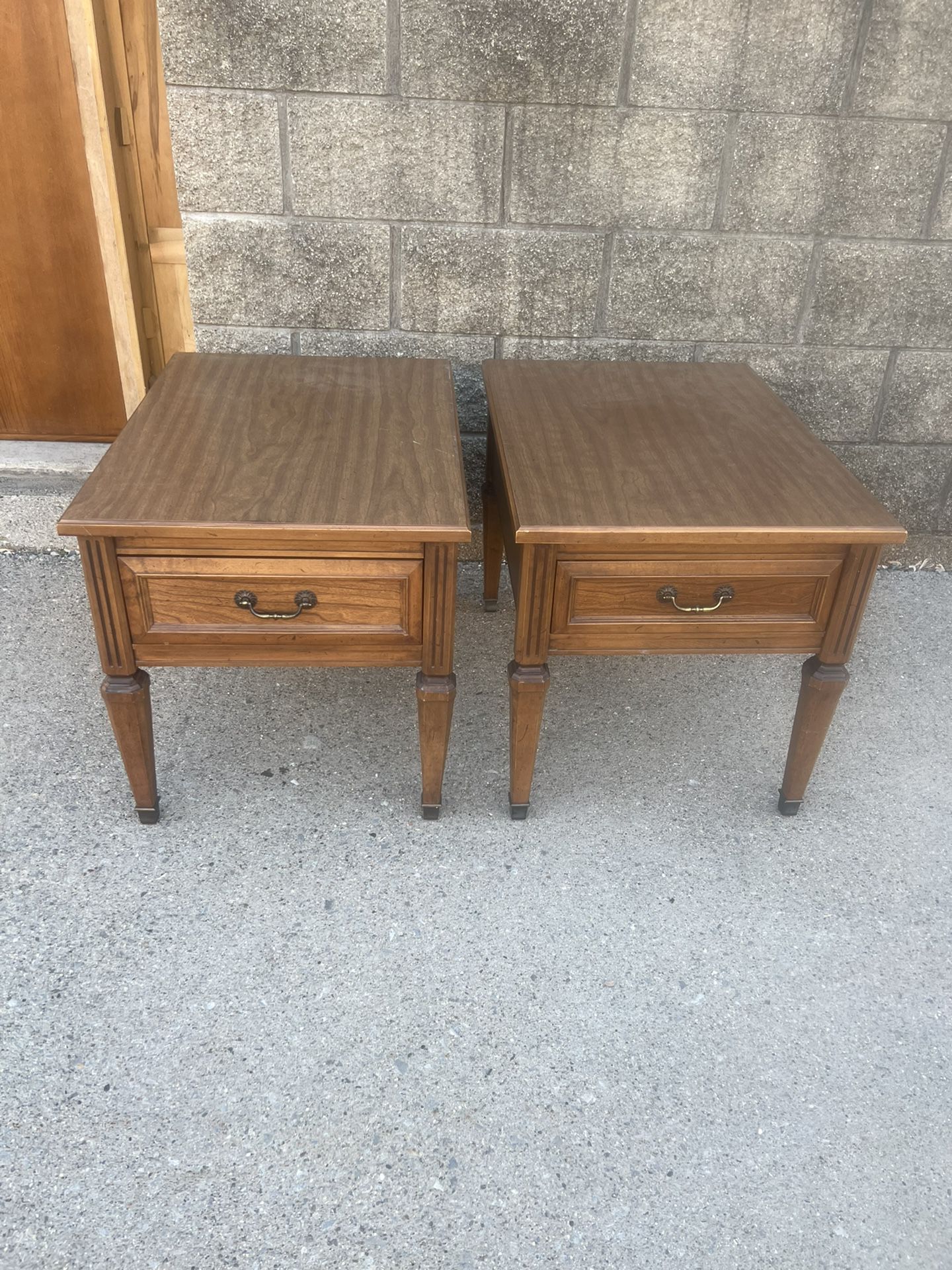 matching mid century end tables 