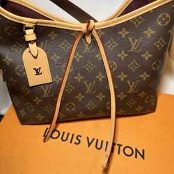 Luis Vuitton purse, hand bag 