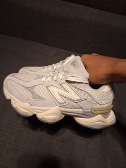 New Balance 9060 size 6 W