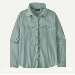Patagonia Womens's Long- Sleeved Self-Guided Sun Shirt