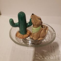 Vintage Howling Dog Ceramic Planter and Cactus Shaker C