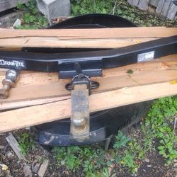 Nice Draw-Tite Trailer Hitch/Receiver 