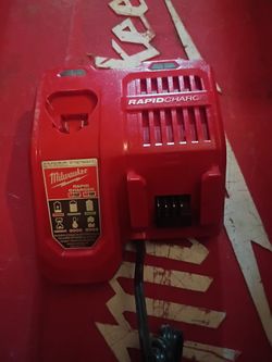 Milwaukee Rapid Charger