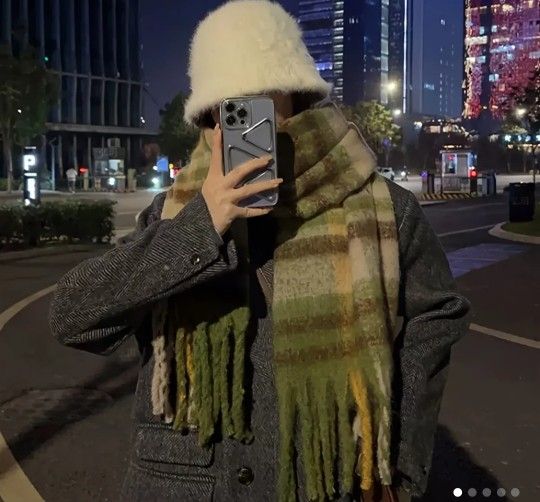 Francesca's Collection Scarf