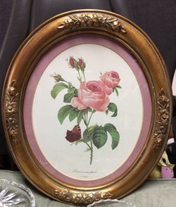 Vintage Oval gold tone frame of rose print