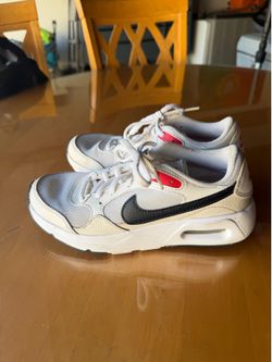 kids nike air size 4 Y