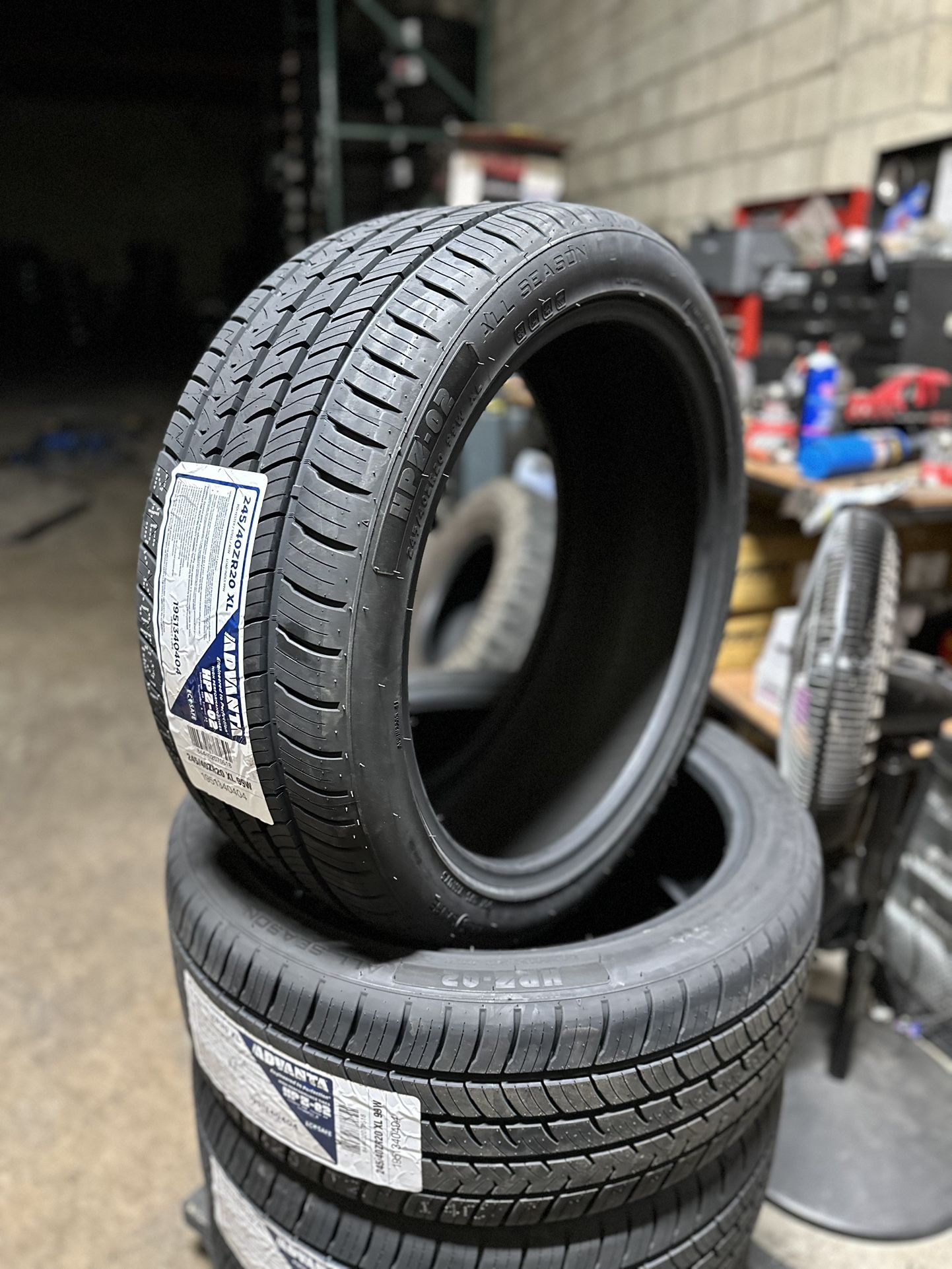 New Set Of (4) 245/40ZR20 Advanta HPZ02 All Season Tires For Sale 