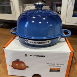 Le Creuset Bread Oven, Azure