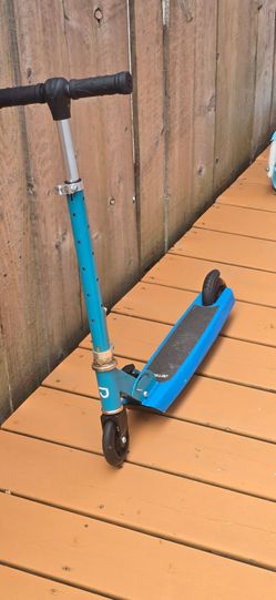 Kids scooter