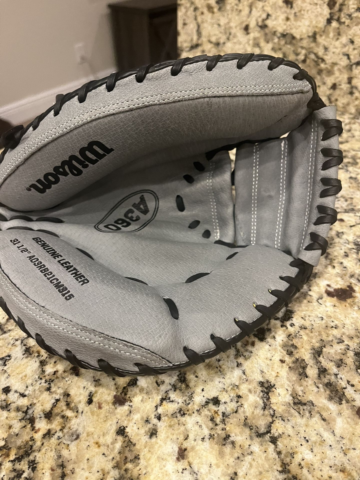 Youth Catcher Glove