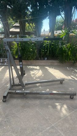 Pull out engine jack