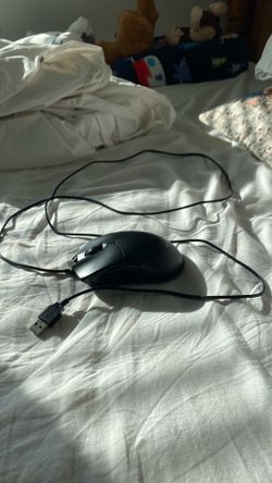 Gaming Mouse with side buttons and rgb