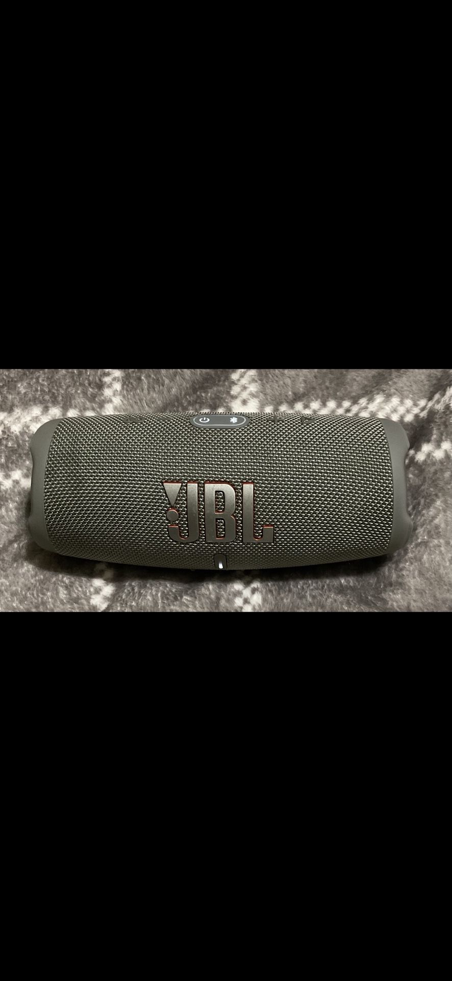 JBL Charge 5 (Silver)
