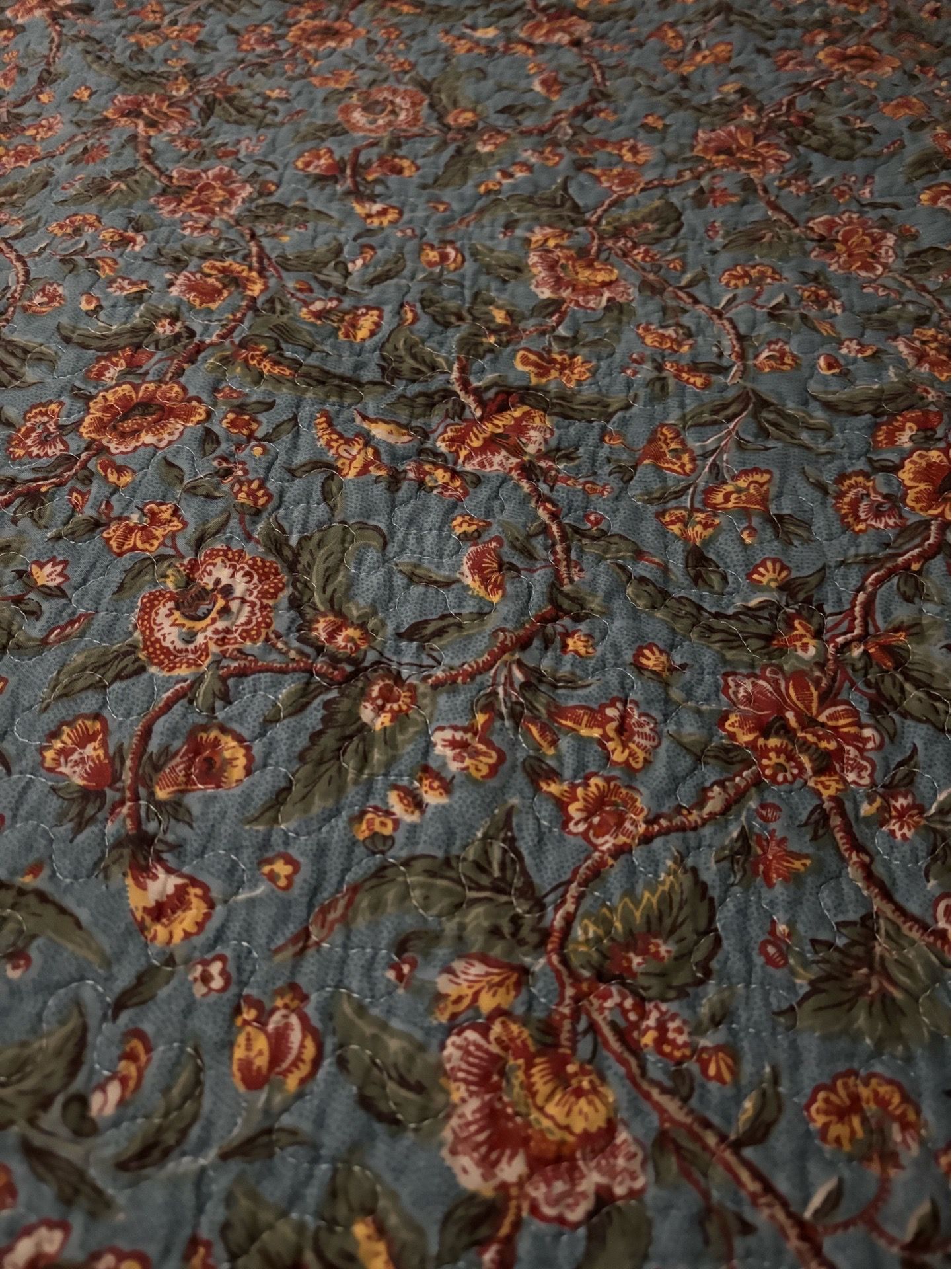Quilted bed spread