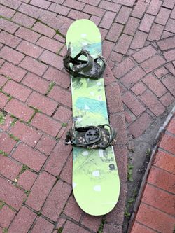 137cm Burton Snowboard With Bindings 