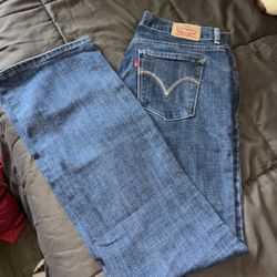 levi’s bootcut jeans