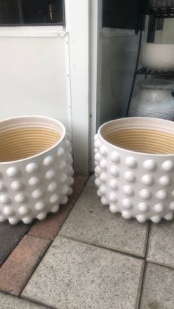 ceramic vases