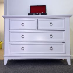 Emma regency 4 Drawer Dresser