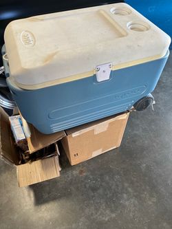 Igloo cooler