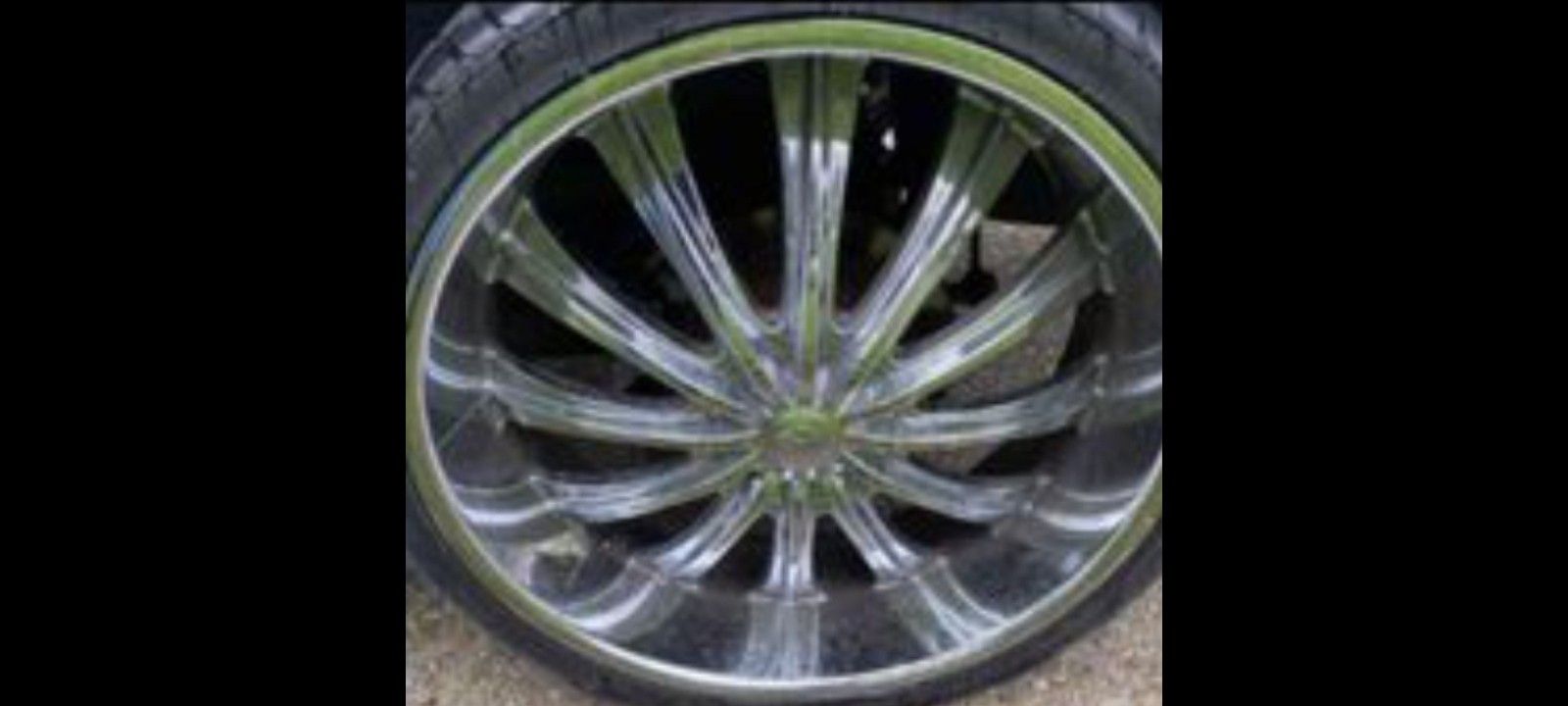26 Inch 6 LUG WHEELS AND TIRES