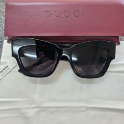 Sunglasses 