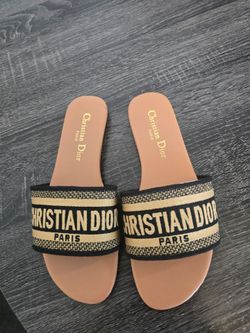 Sandals Size 7