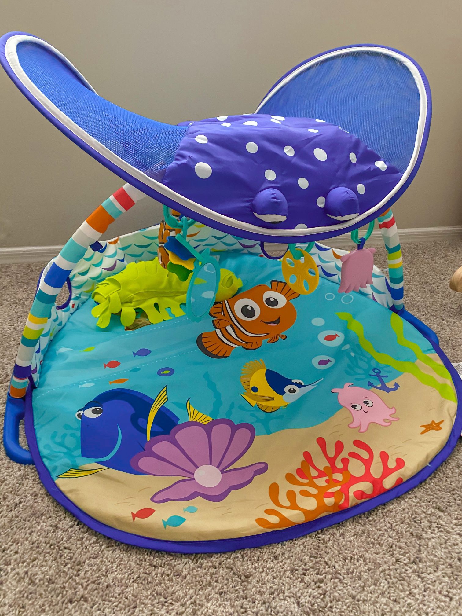 Finding Nemo Infant Playmat With Light Show