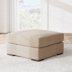 Oversized Accent Ottoman 