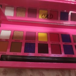 Abh Alyssa Edward's Eyeshadow Pallete