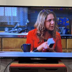 Phillips tv with hdmi cable