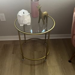 Gold Accent Table Glam