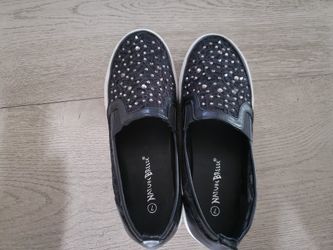 Shoe