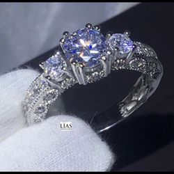 New 18k White Gold Engagement Ring 