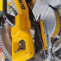 DeWalt Miter Saw 