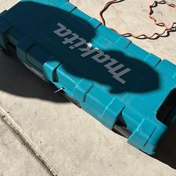 For sale jack hammer Makita 35lbs  New