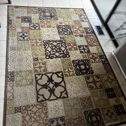 Rug/carpet 5x7 $30