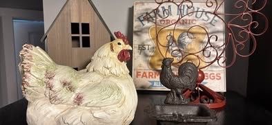 Rooster decor LOT… you get it all