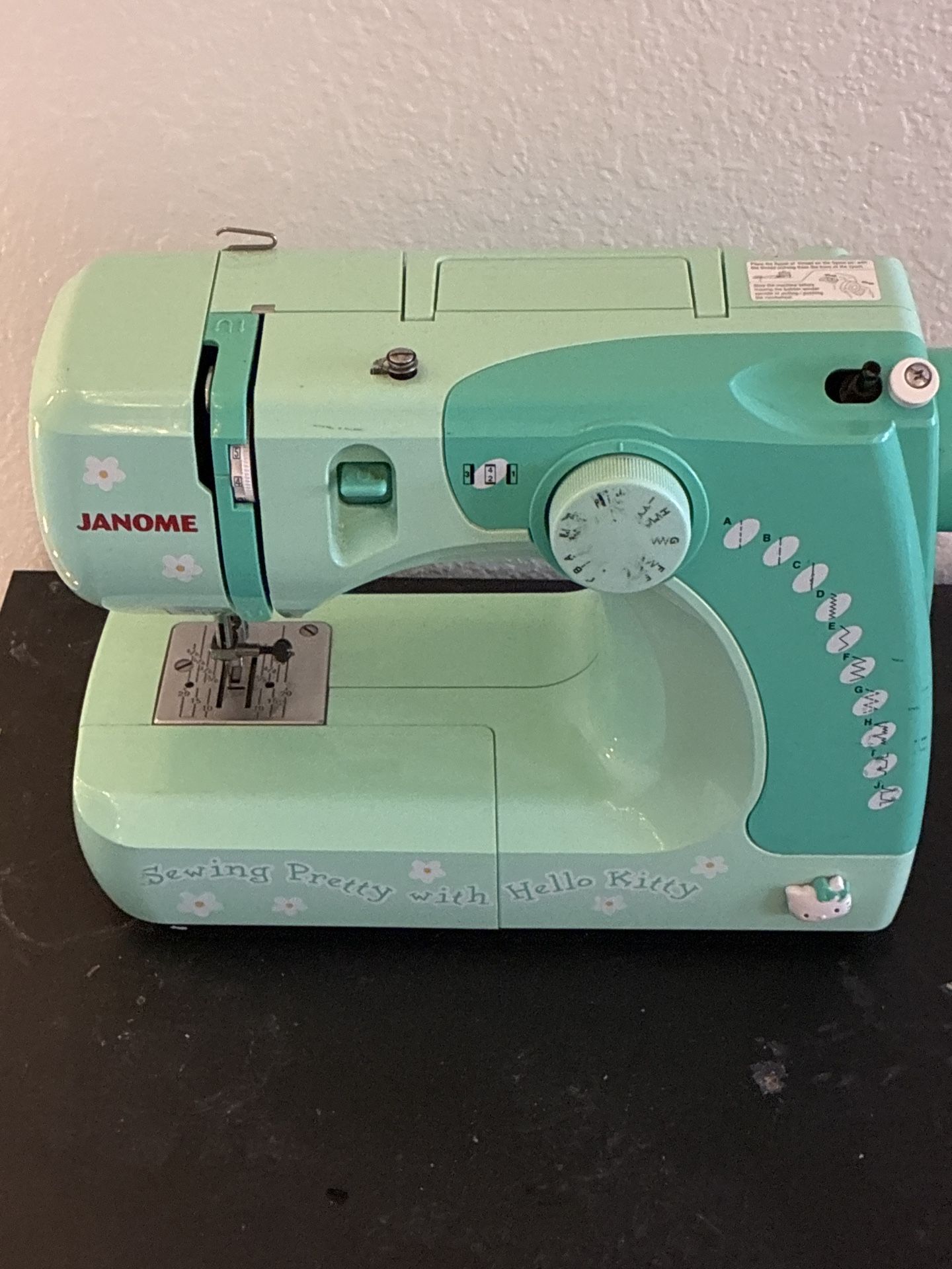 hello kitty sewing machine