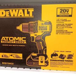 Dewalt New Kit Drill Driver Atomic Brushless , Batteries And Charger 