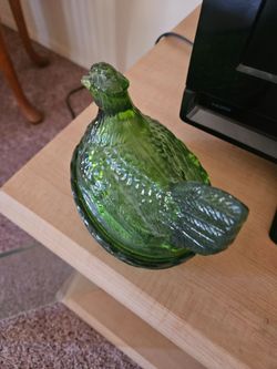 Green glass Chicken Candy dish