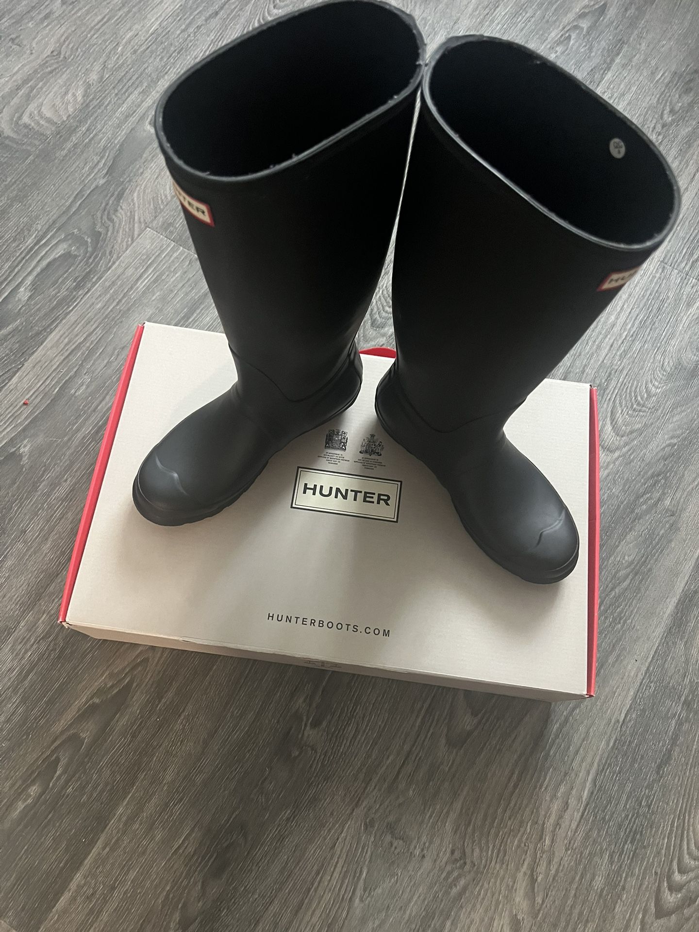Size 7 Hunter Boots Women’s Black