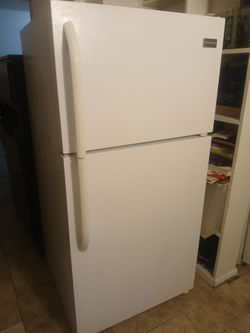 Frigidaire Refrigerator